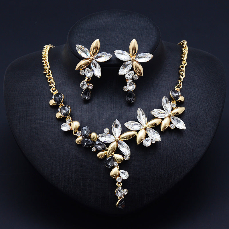 Necklace set