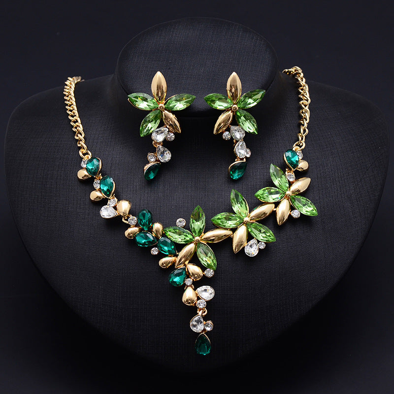 Necklace set