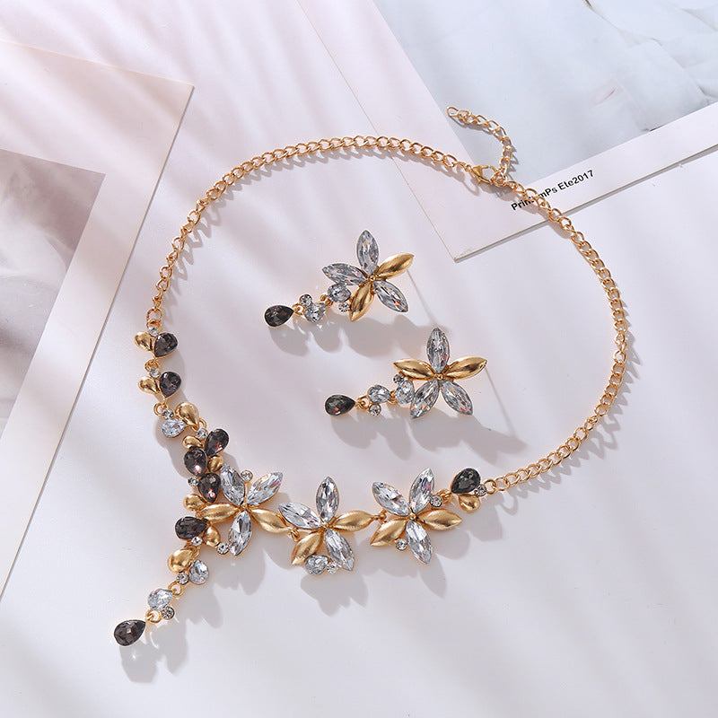 Necklace set