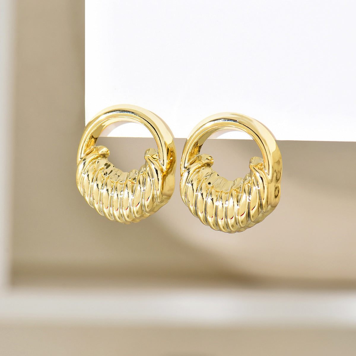 Earring